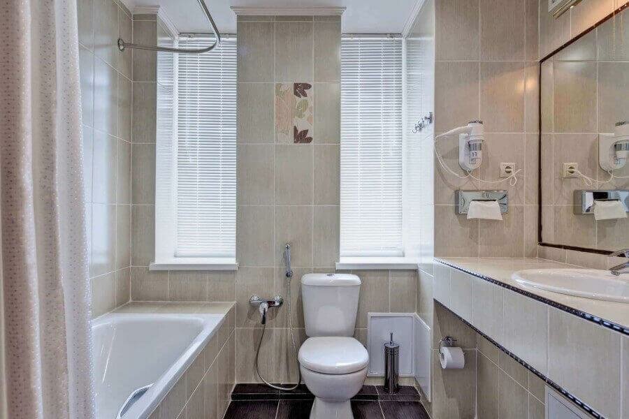 Гостиница Дельмонт Сукко