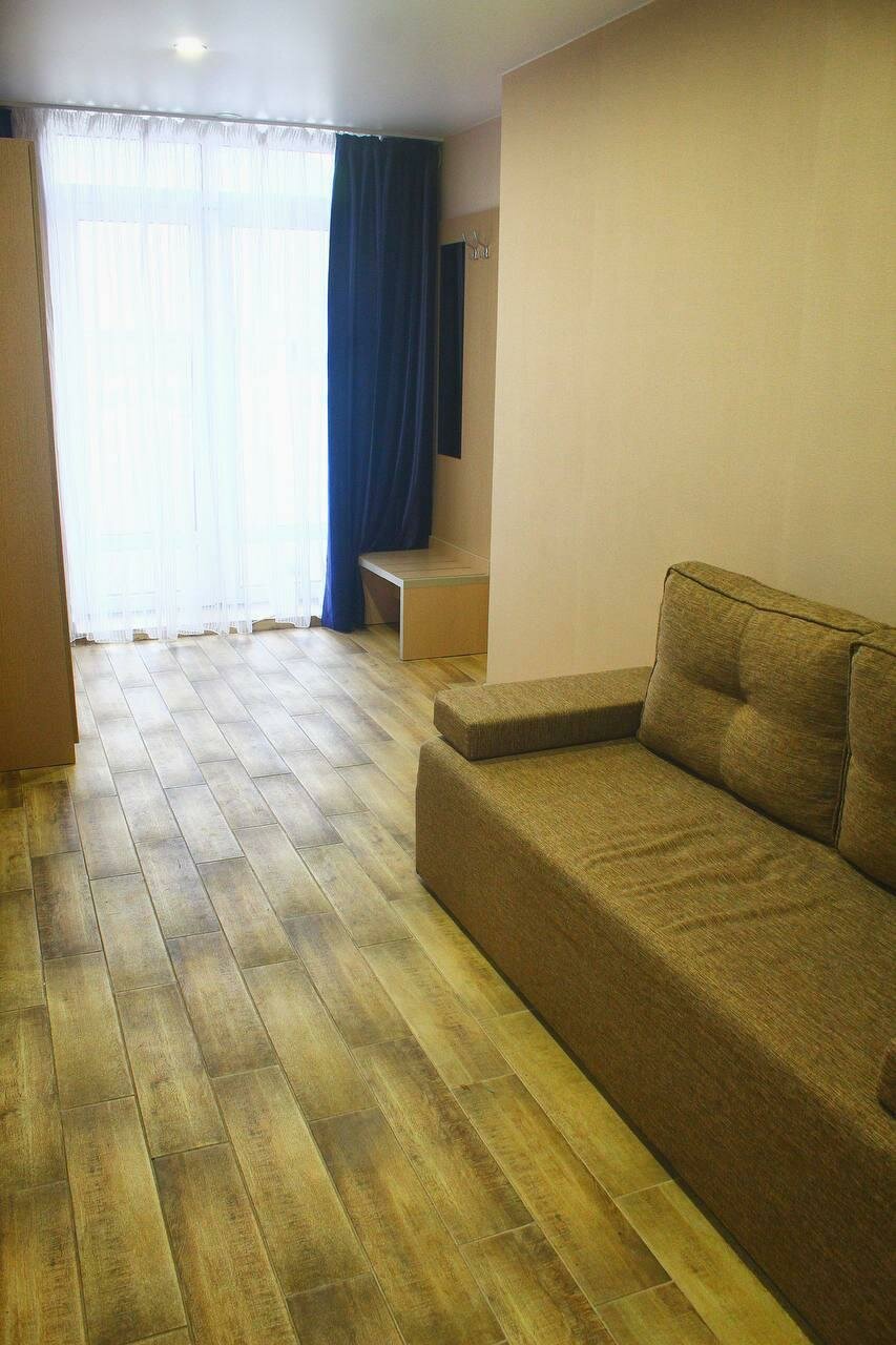 Гостиница Дельмонт Сукко